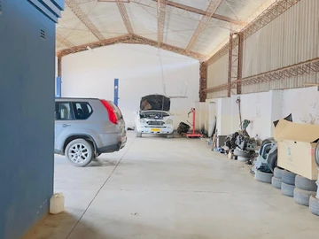 Warehouse & Factory
