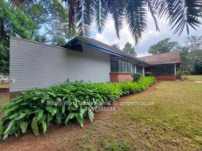 Chisipite House To Rent - Located Close to Chisipite Roundabout 