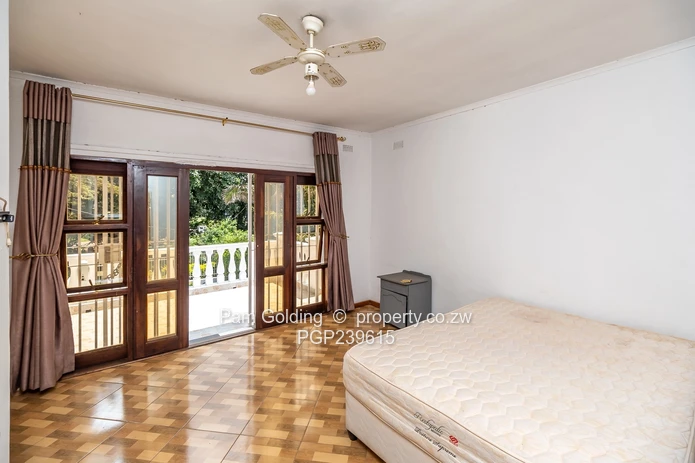 Spacious 3 Bedroom Duplex Flat