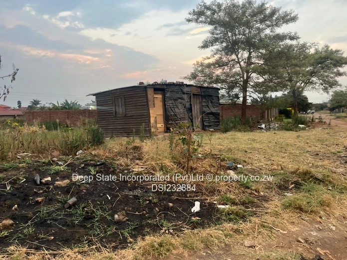 Maranatha Stand for sale 