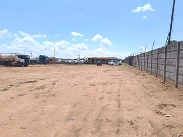 Commercial & Industrial Land