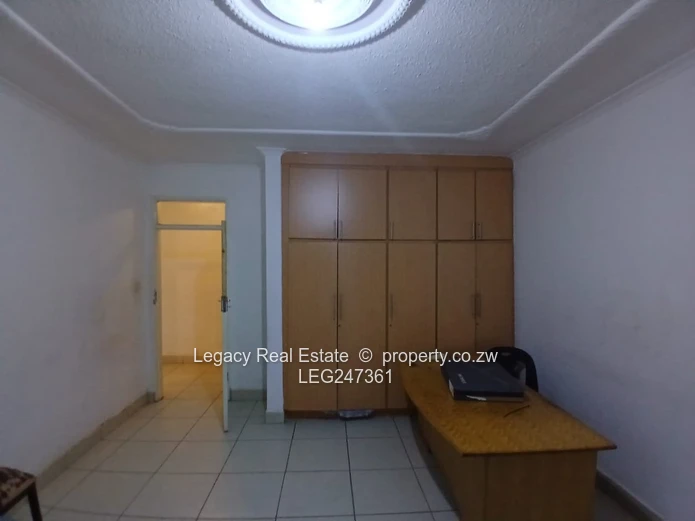 Glaudina Double Lounge Home With Boreholes And Solar