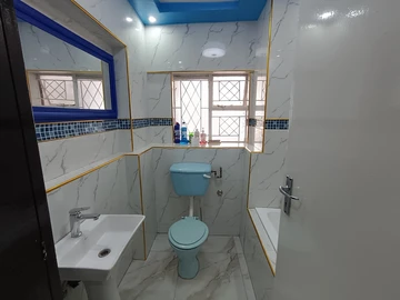 3 Bedroom Flat & Apartment