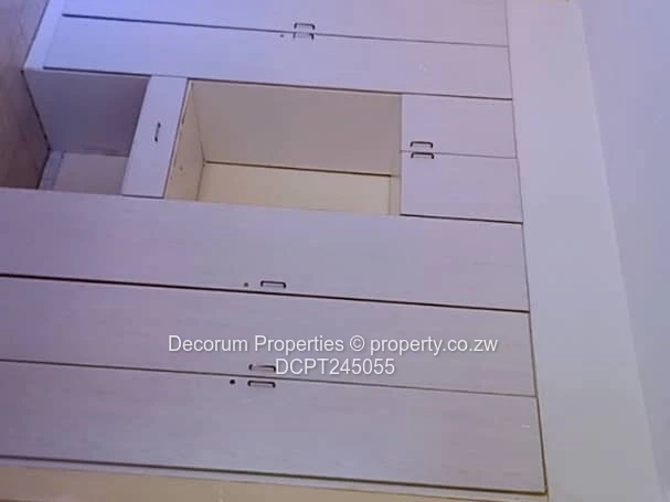 Spacious 5-Bed Home with Flatlet to Rent,  Borrowdale West