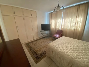 3 Bedroom Flat & Apartment