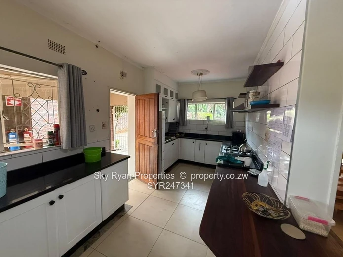 Alexandra Park House For Sale