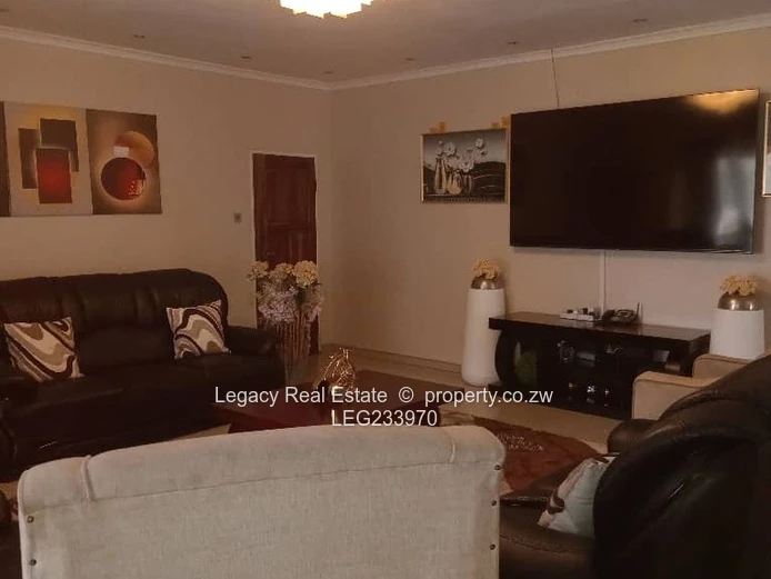 Fully Equipped 5-Bedroom House in Arlington Estate