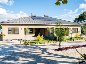 13 Unit Townhouse Complex