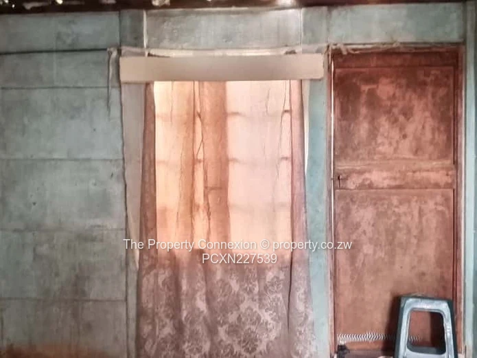 Spacious 4-Room Home for Sale in Dombotombo, Marondera