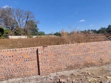 Stands & Residential Land