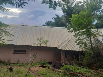 Farm & Agricultural Land