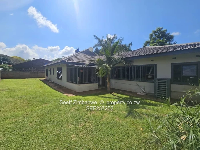Modern 4-Bedroom Family Home with Excellent Amenities