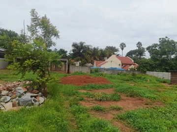 4 Bedroom Flat & Apartment