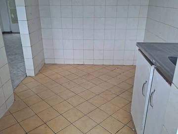 2 Bedroom Flat & Apartment