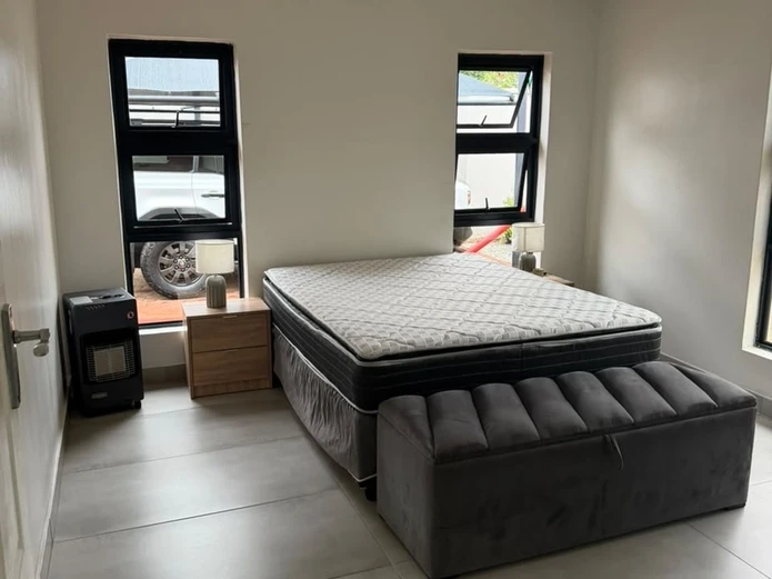 Quinington 2bed furnished garden flat