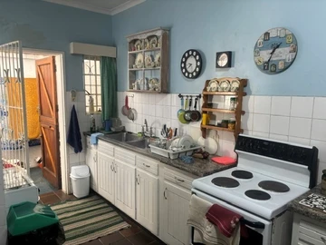 3 Bedroom Garden Flat
