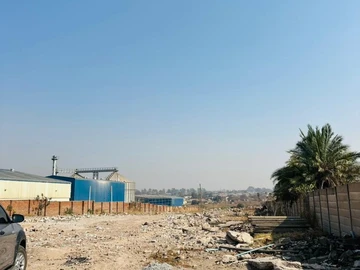 Commercial & Industrial Land