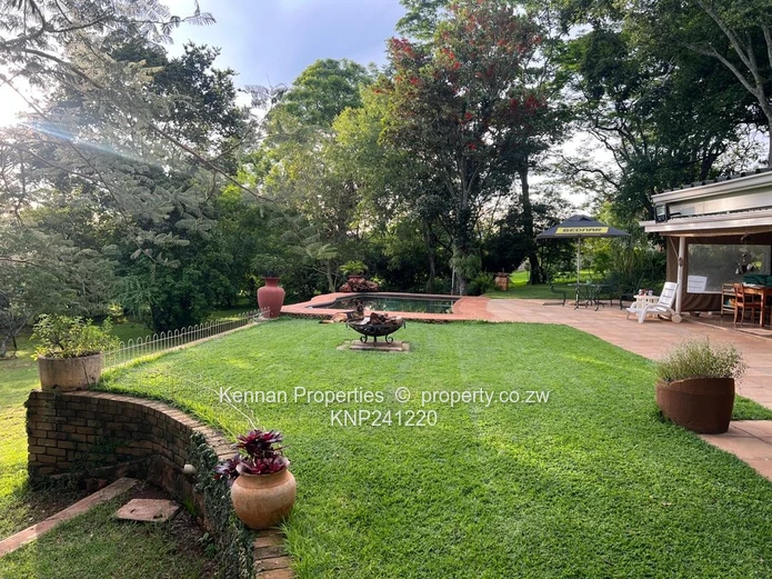 Spacious property on 7,5acres of land with beautiful msasa trees