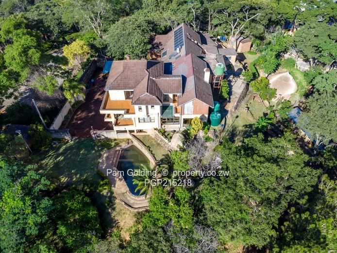 Stunning Family Home In Glen Lorne 