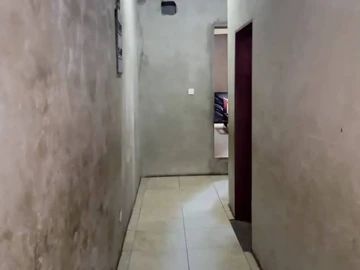 7 Bedroom House