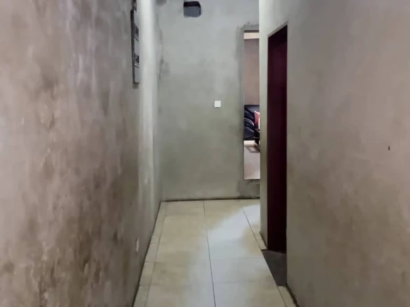 7 Bedroom House