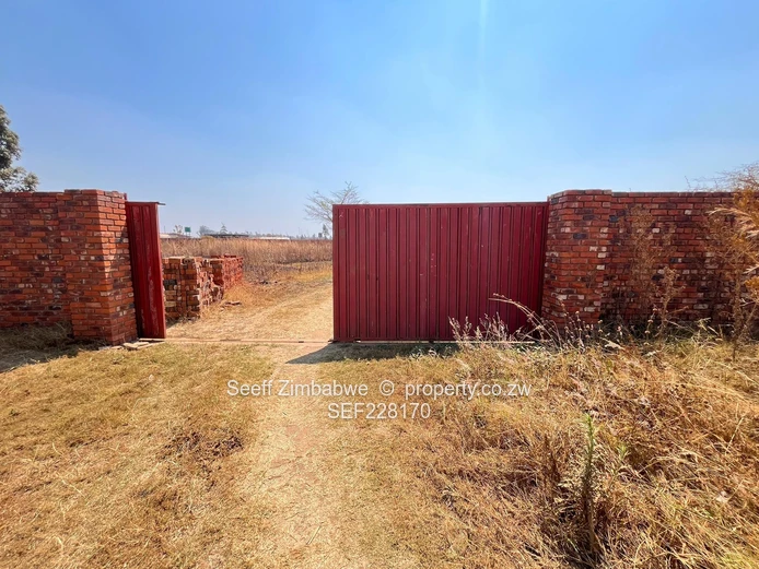 Commercial/Industrial Stand with Staff Quarters