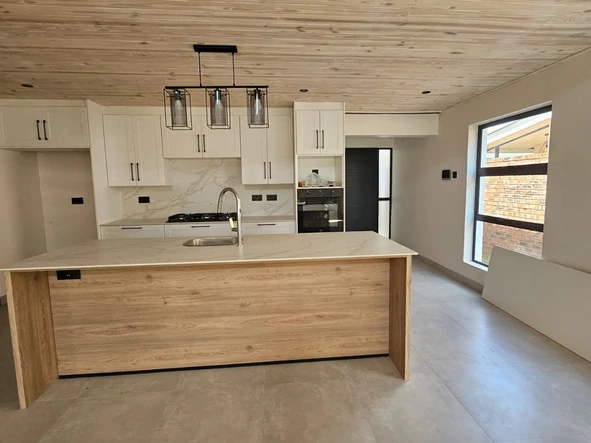 3 Bedroom Garden Flat