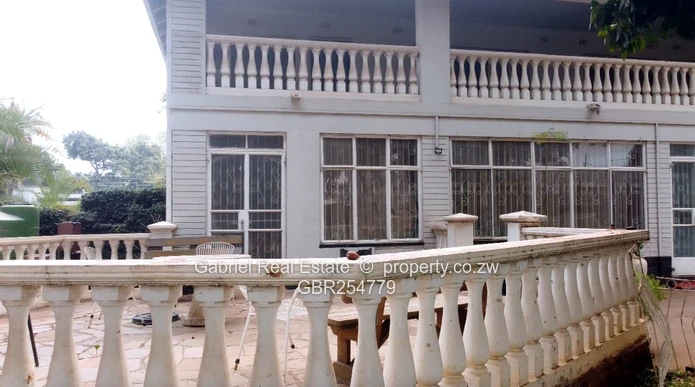  Grand 5-Bed double storey house near CBD.