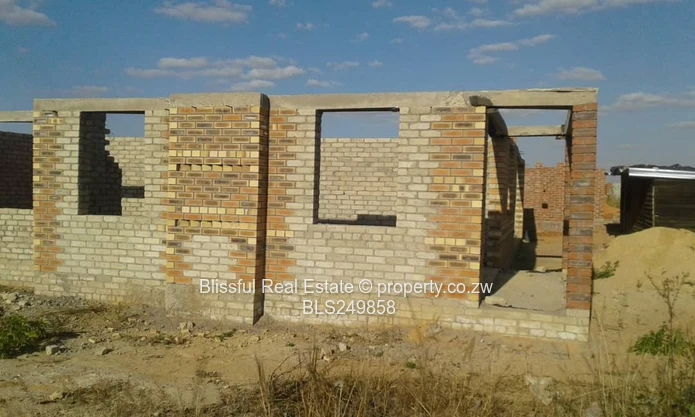 incomplete 3 Bedroomed house for sale in Ruwa Adelaide 