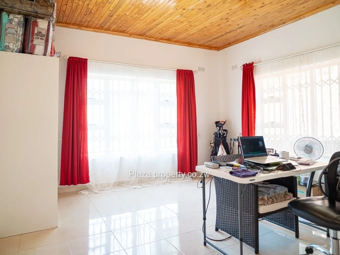 3 bedroom house for sale in Crowhill Views 