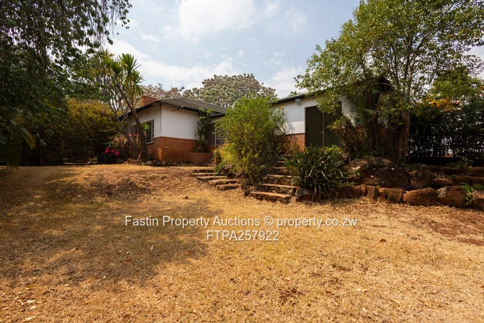 Prime Property for redevelopment - ONLINE AUCTION