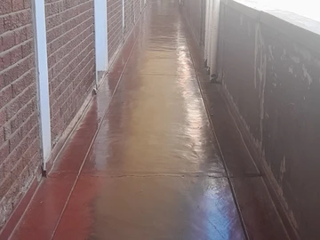 2 Bedroom Flat & Apartment