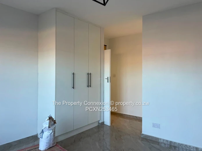 Modern 3-Bedroom Executive Apartment in Tynwald – Prestigious Gated Community