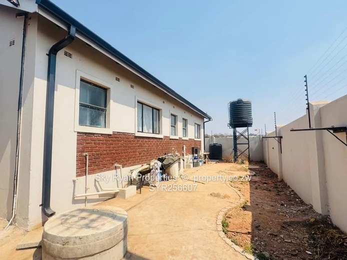FOR SALE: 4x CLUSTERS IN ONE COMPLEX | MANRESA, MORDEN