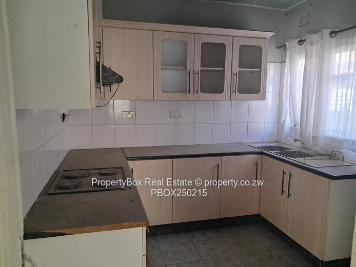 Damofalls Phase 4 House to rent available 1 July!