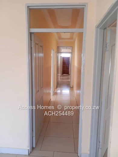 Zengeza 3 House for rent 