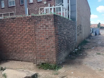 Commercial & Industrial Land