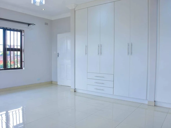 3 Bedroom Garden Flat