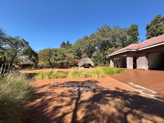 Charming 3 Bedroom Home - Chisipite 