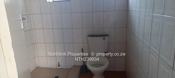 2 bedroomed house to rent (Sole Mandate)
