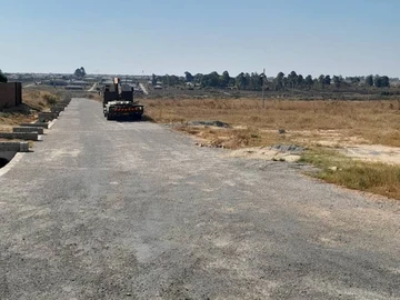 Stands & Residential Land