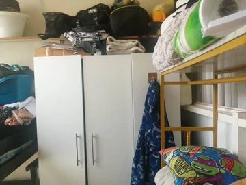 2 Bedroom Flat & Apartment