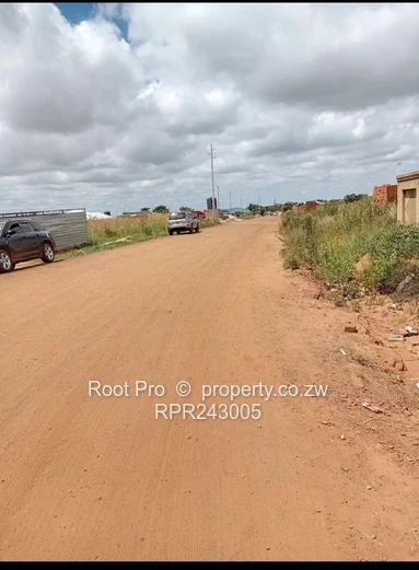 Donnybrook stands for sale (Sole Mandate)