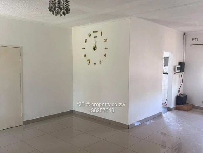 Smart and golden house for rent at COTSWOLD HILLS