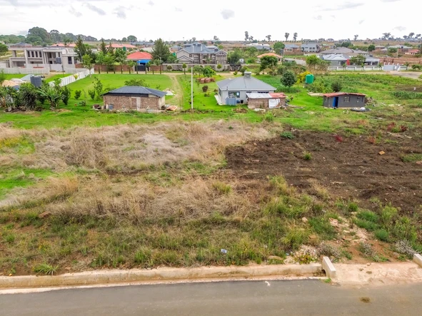 Stands & Residential Land