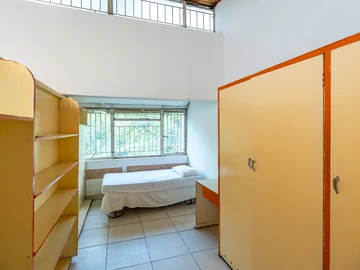 3 Bedroom Garden Flat