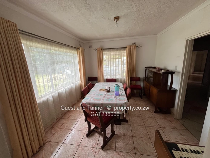 5 Bedroom House for Sale in Windsor Park Ruwa - With Deed of Transfer 
