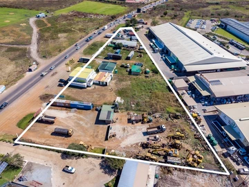 Commercial & Industrial Land