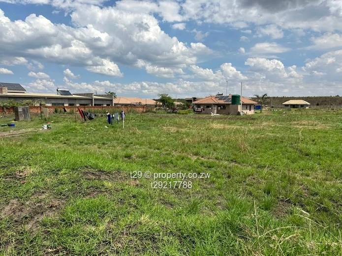 Westgate Sandton diamond park for sale (Sole Mandate)