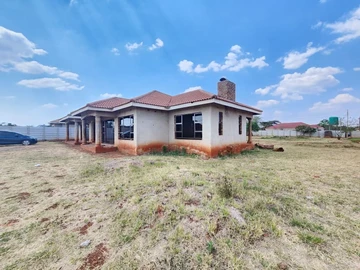 5 Bedroom House